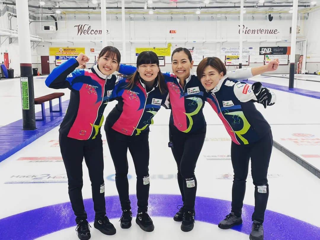 近江谷杏菜のインスタグラム：「1️⃣ or 2️⃣？  #フォルティウスinCanada #フォルティウスinJapan」