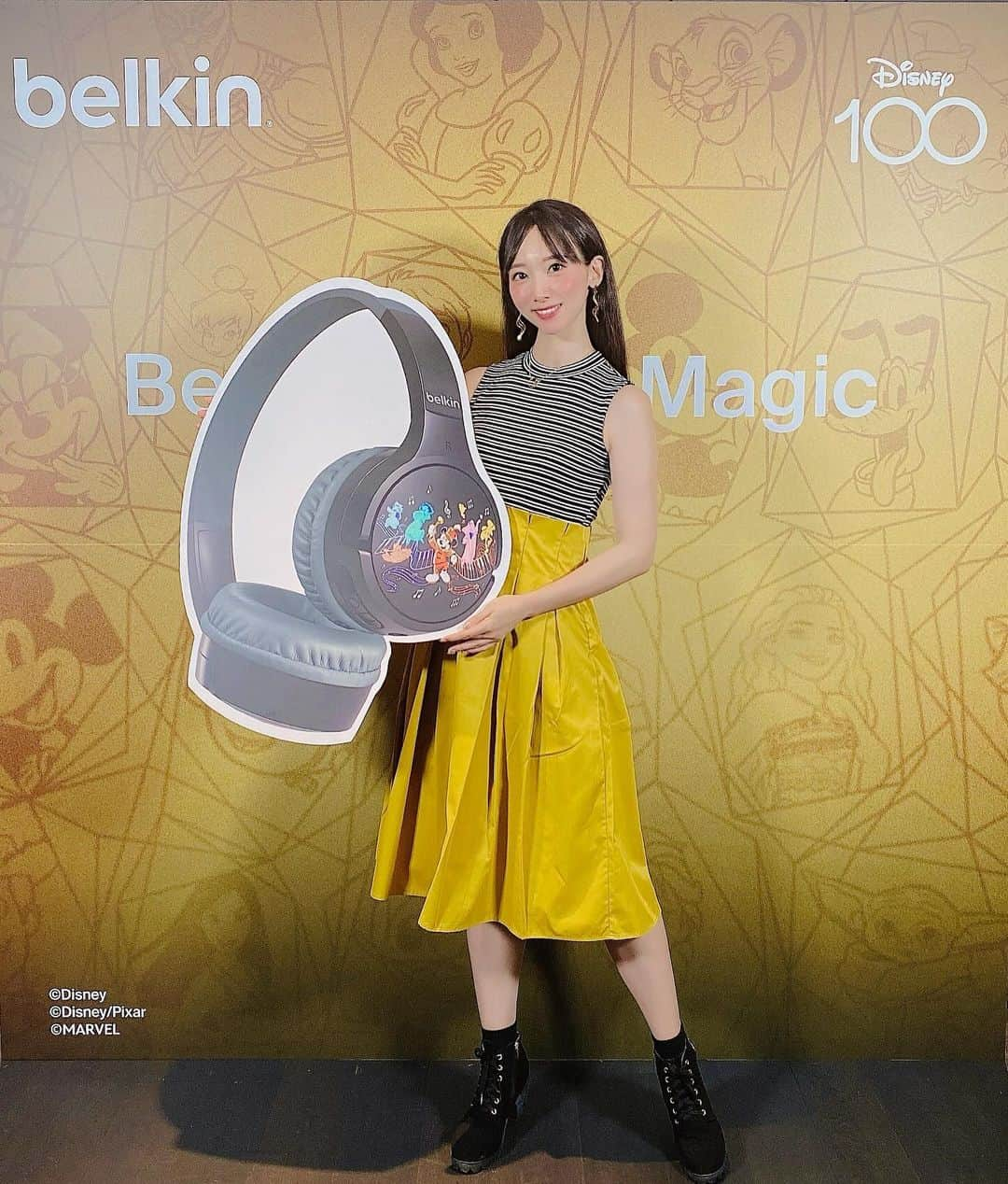 恵美のインスタグラム：「.  Belkin Disney　新製品発表・体験会に ご招待いただきました✨ @belkin_jpofficial   Disney100デザインのアイテム 「トイ・ストーリー」のロッツォ 『アナと雪の女王』のアナとエルサ 「MARVEL」のスパイダーマンやアベンジャーズ  どれも本当にかわいくて見ているだけでも ワクワクしました💕  ワイヤレス&スタンド付きでiPhoneに マグネットのように付けて使える とっても実用的なモバイルバッテリーと お揃いのデザインのヘッドホンを プレゼントいただきました🎁❤️  ディズニー好きには たまらないアイテムです🥹💕  普段はもちろん ディズニーに行く時にも 大活躍間違いなし🥰  Belkin のアイテムには 今後もたくさんお世話になりそうです❤️  https://www.belkin.com/jp/  #pr #ベルキン #ディズニー #iPhone #BeReadyForMagic #つなごう魔法の世界へ #モバイルバッテリー #iPhoneケース #ヘッドフォン」