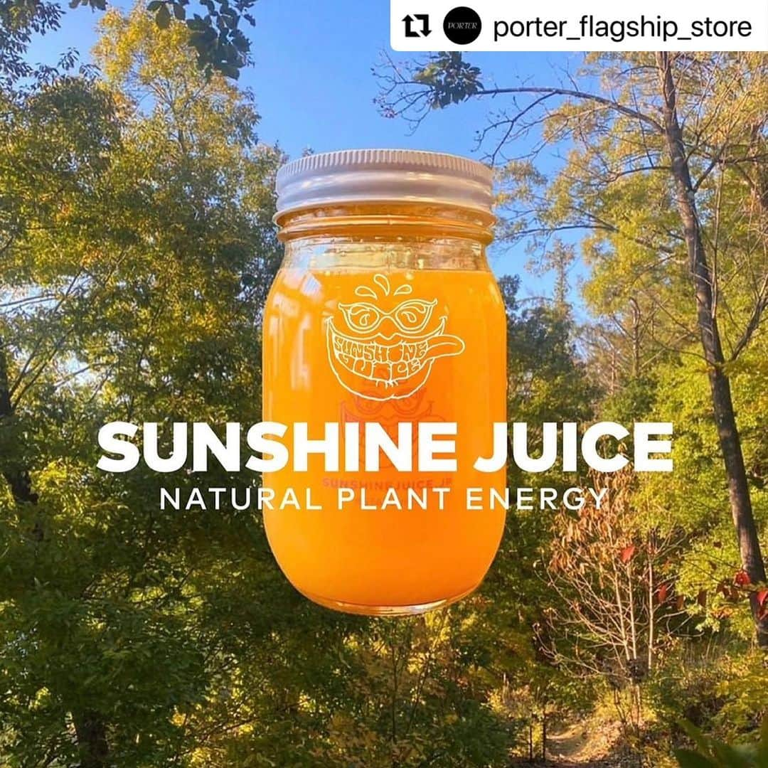 Sunshine Juiceさんのインスタグラム写真 - (Sunshine JuiceInstagram)「11/18, 11/19.  Minor Planet x Sunshine Juice.  at PORTER OMOTESANDO  ぜひご参加ください🌞 #stayjuicy   #Repost @porter_flagship_store with @use.repost ・・・ 「Minor Planet New York（マイナープラネットニューヨーク）」による、未経験者でもカジュアルな気持ちでヨガを体験できるイベント「SPIRITUAL SPORTS PARTY」を開催します。  ブランドの立ち上げを記念して来日する「Minor Planet New York」のクリエイティブディレクター「Jason（ジェイソン）」と一緒に、ヘルシーな週末を体験できるイベントです。 軽いランニングや呼吸法など、ビギナーの方でも楽しめる内容で、ヨガの経験や年齢、性別を問わず体験できます。イベントではヨガマットもご用意いたしますので、初心者の方でもお気軽にお越しいただけます。 メディテーション終了後には、100％自然由来・100％植物性で素材本来の味と栄養が詰まったサンシャインジュースをご提供いたします。  【SPIRITUAL SPORTS PARTY】 開催場所：PORTER OMOTESANDO 開催期間：2023年11月18日（土）・11月19日（日） 時間：AM9:15～AM11:30頃  ■参加方法 ≪omotesando@yoshidakaban.com≫ 上記のメールアドレスに、[お名前（フルネーム）・電話番号・ご希望の参加日］を記載の上ご連絡ください。 ※参加のご応募は11/15（水）の20時に締め切らせていただきます。 ※参加者数に限りがあるため、こちらで抽選を行い11/16日（木）の20時までに抽選結果をご連絡いたします。 ※InstagramのDMやコメントにはお答えできかねますのでご了承ください。ご不明な点はPORTER OMOTESANDO まで直接お問い合わせください。 ※当日は動きやすい服装でお越しください。 ※雨天の場合は内容に一部変更がございます。 ※当日の注意事項等は、当選された方にご連絡いたします。  #potr #onestitchforlife #minorplanetneyork #minorplanet #吉田カバン #マイナープラネットニューヨーク #マイナープラネット」11月15日 9時40分 - sunshinejuicetokyo