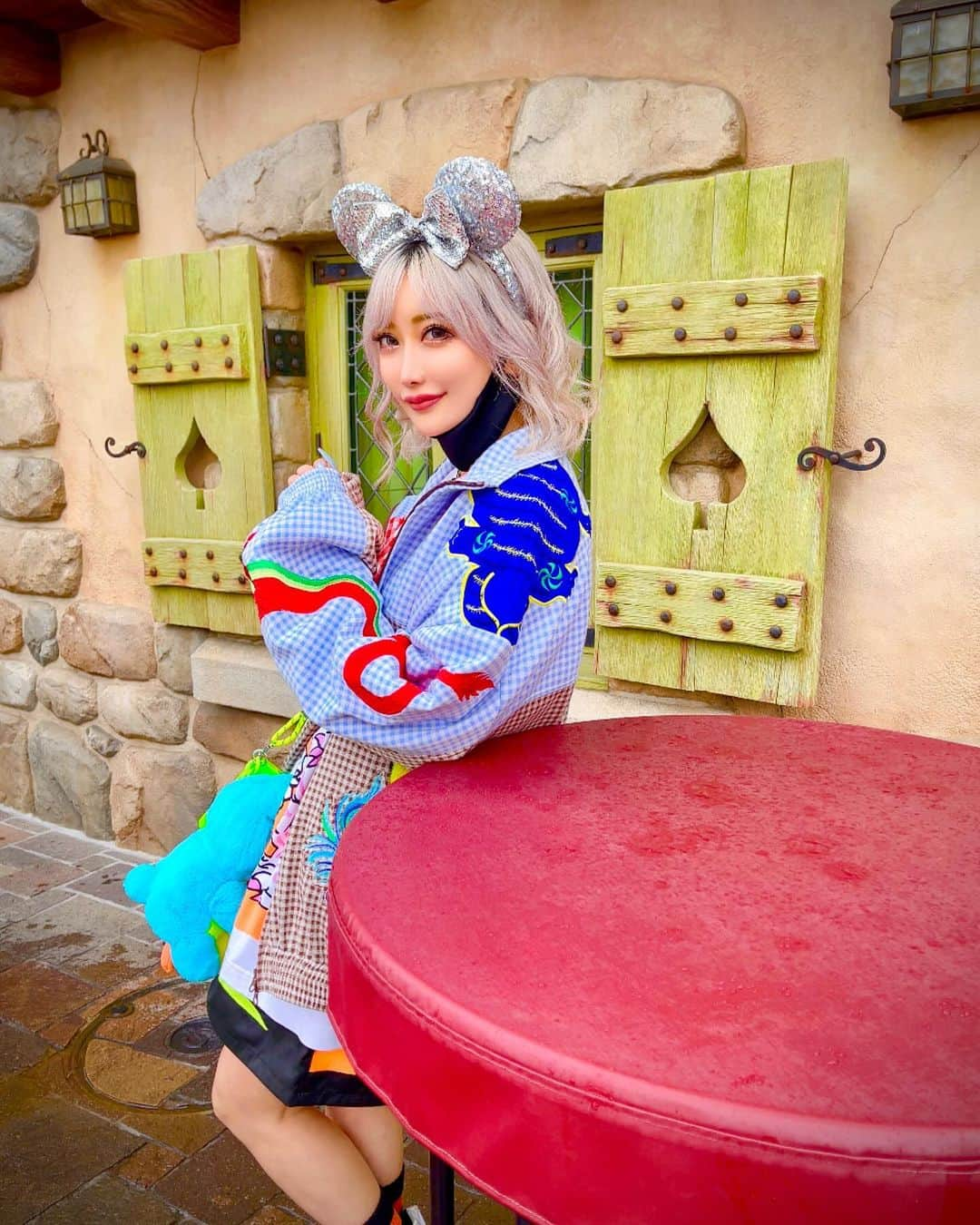 AIKAさんのインスタグラム写真 - (AIKAInstagram)「🐭🏰‎🤍 . 2022」11月15日 15時07分 - aika_honmono