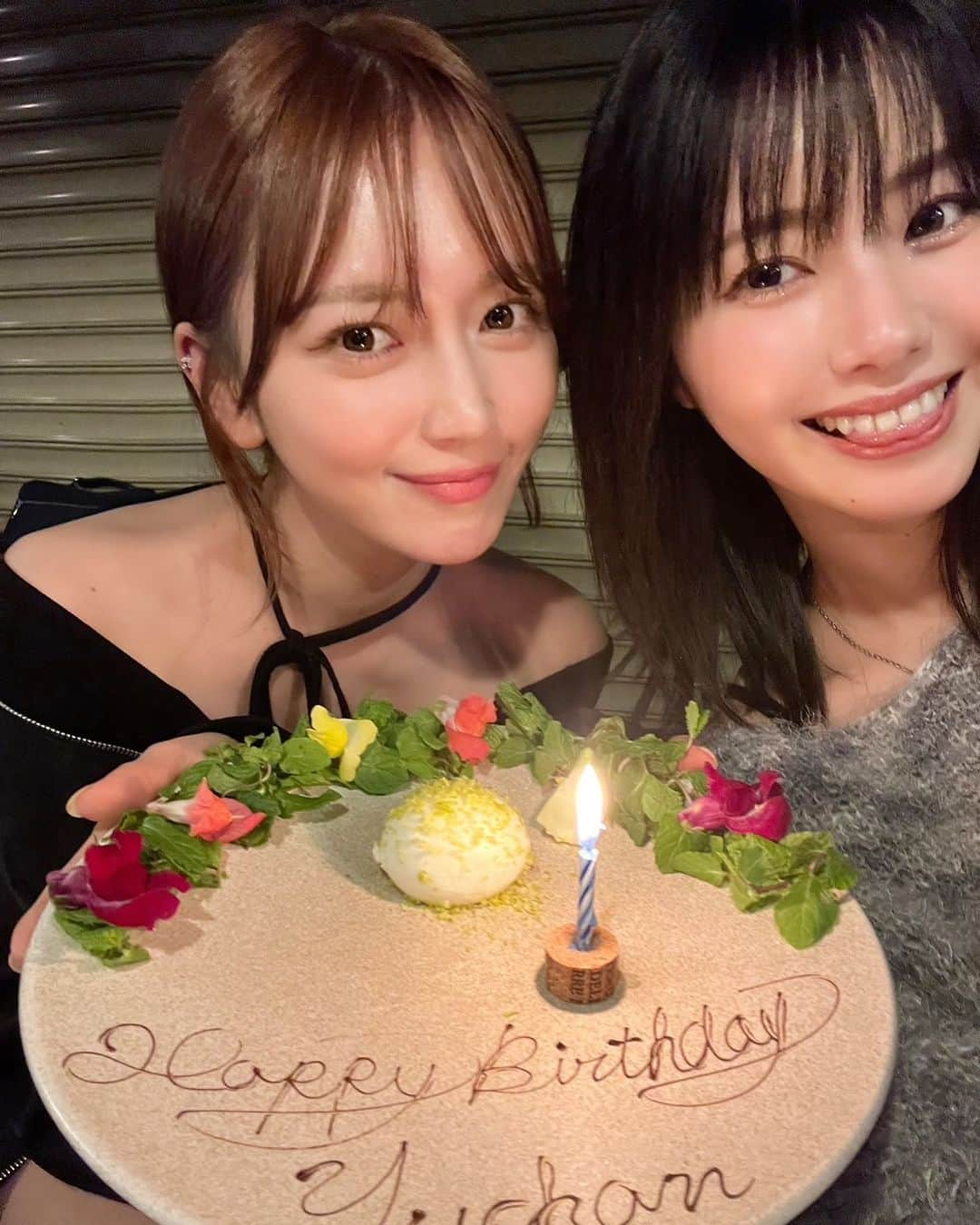 内藤理沙のインスタグラム：「생일 축하해~🫶🎂」