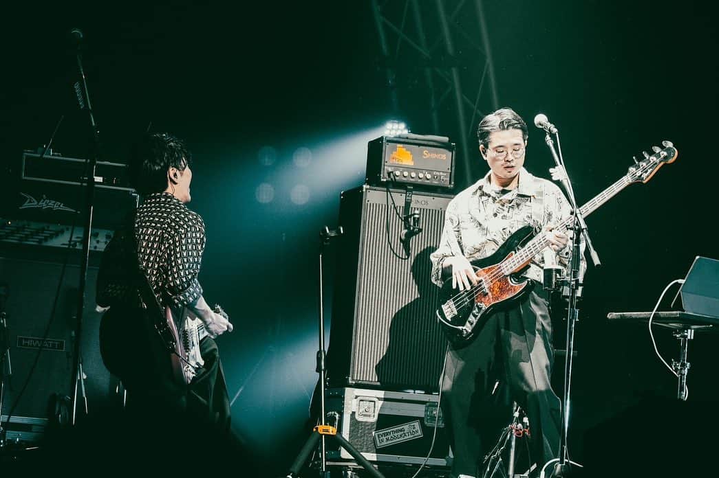 OKAMOTO’Sさんのインスタグラム写真 - (OKAMOTO’SInstagram)「. ❤️‍🔥2023.11.12(日)東京ガーデンシアター DISH//初 主催フェス「皿祭 -sarafes-」  📸by @rayotabe」11月15日 15時11分 - okamotos_official