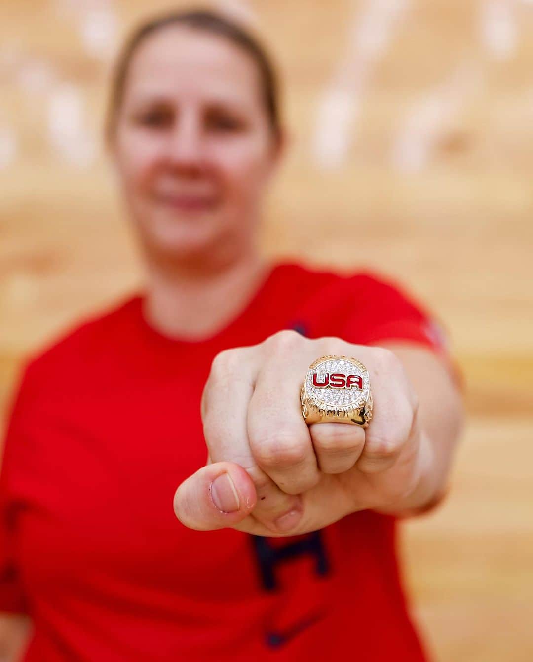 USA Basketballさんのインスタグラム写真 - (USA BasketballInstagram)「Bling for the World Champions!  Members of the 2022 🇺🇸 #USABWNT World Cup Team were presented their @baronchampionshiprings!   💍 #baronrings」11月15日 10時35分 - usabasketball