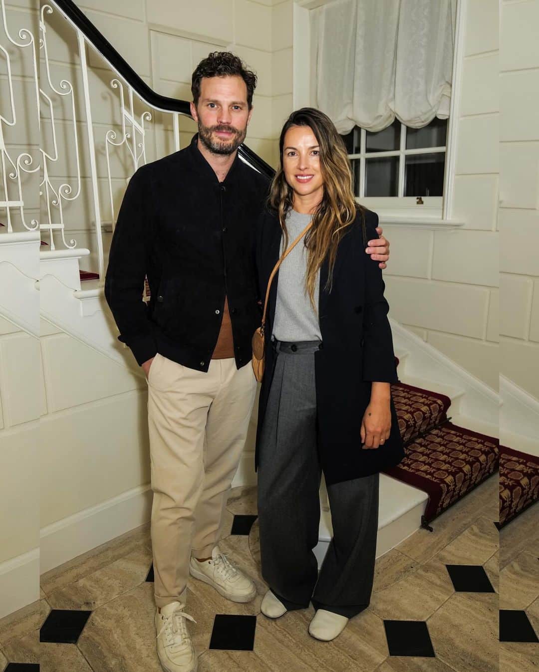 Just Jaredさんのインスタグラム写真 - (Just JaredInstagram)「Jamie Dornan and his wife Amelia Warner coupled up at a dinner he hosted to support his pal Matthew Heineman’s new project. More photos from the event are on JustJared.com! #JamieDornan #AmeliaWarner Photos: Getty」11月15日 10時45分 - justjared