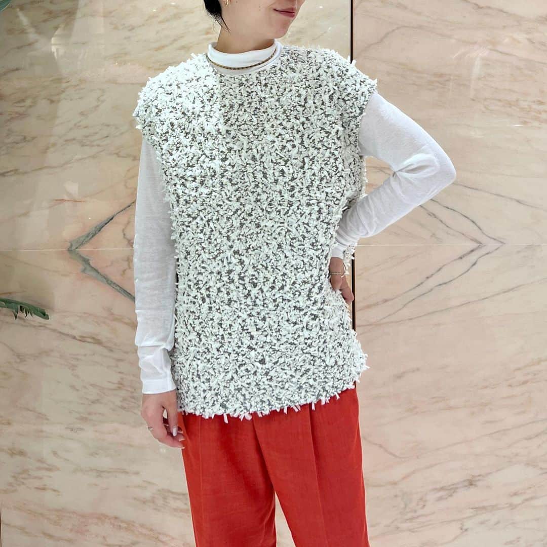 デミルクス ビームス 新宿のインスタグラム：「. NEW ARRIVAL @effebeams 🕊  【📣LUMINE CARD 10%off CAMPAIGN✨】 ルミネカード10%キャンペーン開催中！ 本日11/15(水)、最終日です❤️ . その他のアイテムで気になるものがあればコメントお待ちしております🌈 . 【《保存ボタン》を押して頂くと、気になる商品を後から見返すことができます◎是非お試しください🥰】  .  #demiluxebeams  #demiluxebeams_shinjuku  #デミルクスビームス  #BEAMS #ビームス 　#デミ部」