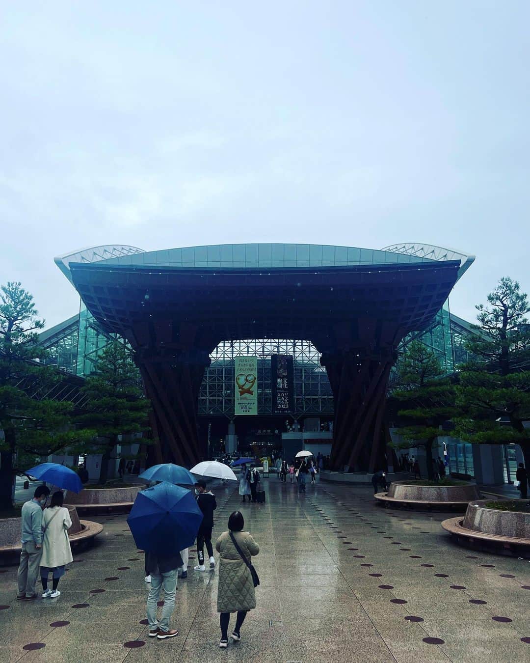 正隨優弥さんのインスタグラム写真 - (正隨優弥Instagram)「車旅  #白馬マウンテンハーバー  #金沢駅 #金沢まいもん寿司  #満天の湯 #花園温泉」11月15日 11時45分 - zui.l.zui