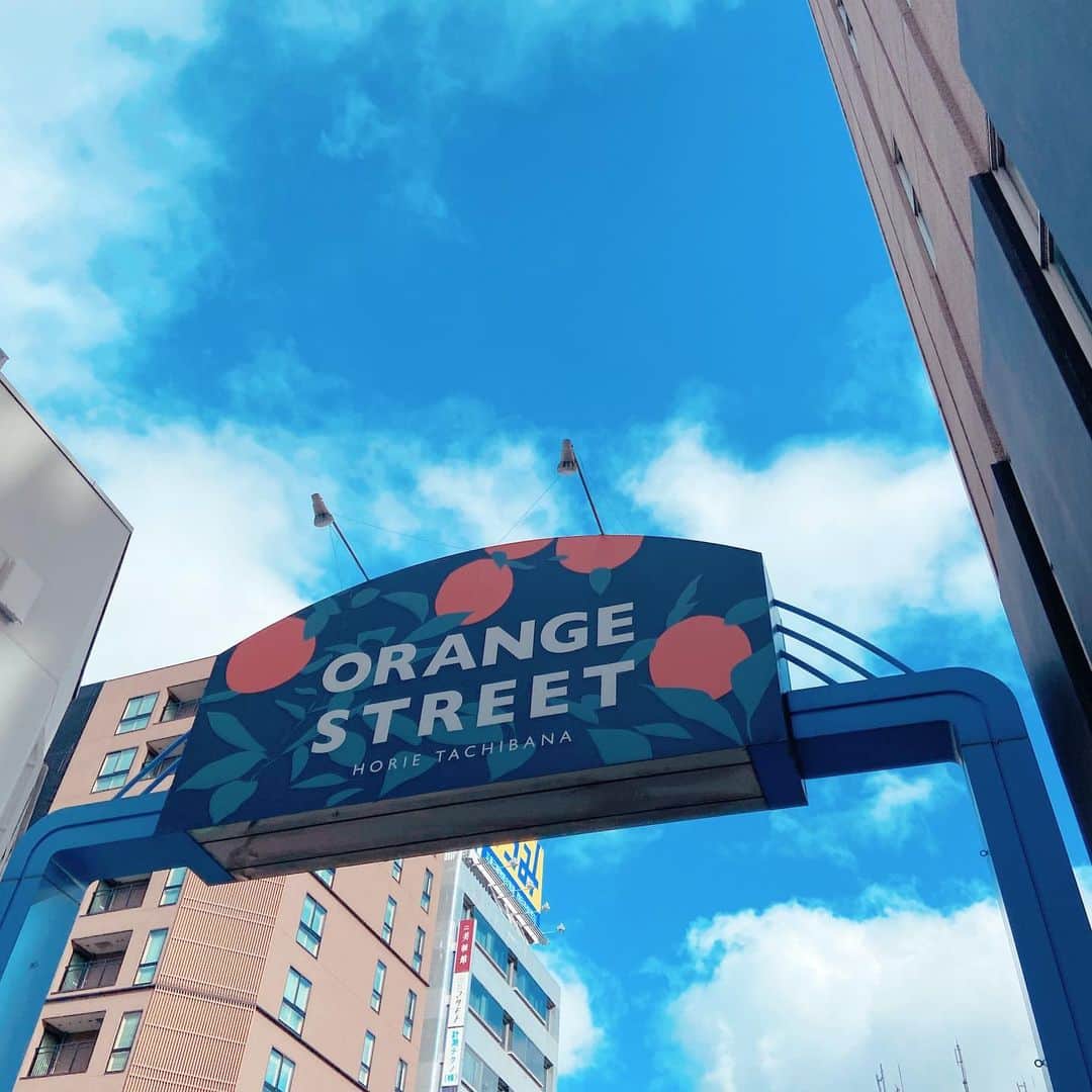 高樹リサのインスタグラム：「🍊🍊🍊」