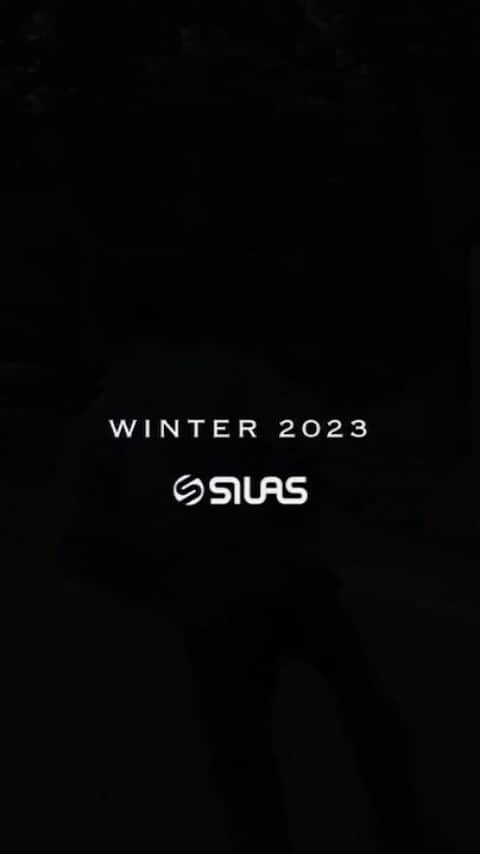 サイラスのインスタグラム：「【SILAS 2023WINTER COLLECTION】  11月よりSILAS 2023WINTER COLLECTIONがスタート  WEBSTORE calif ZOZOTOWN SILAS取り扱い店舗にて発売中。 ⁡ #silas #silasandmaria #サイラス #ストリート#ロンドンストリート #ストリートファッション #メンズファッション #新作」