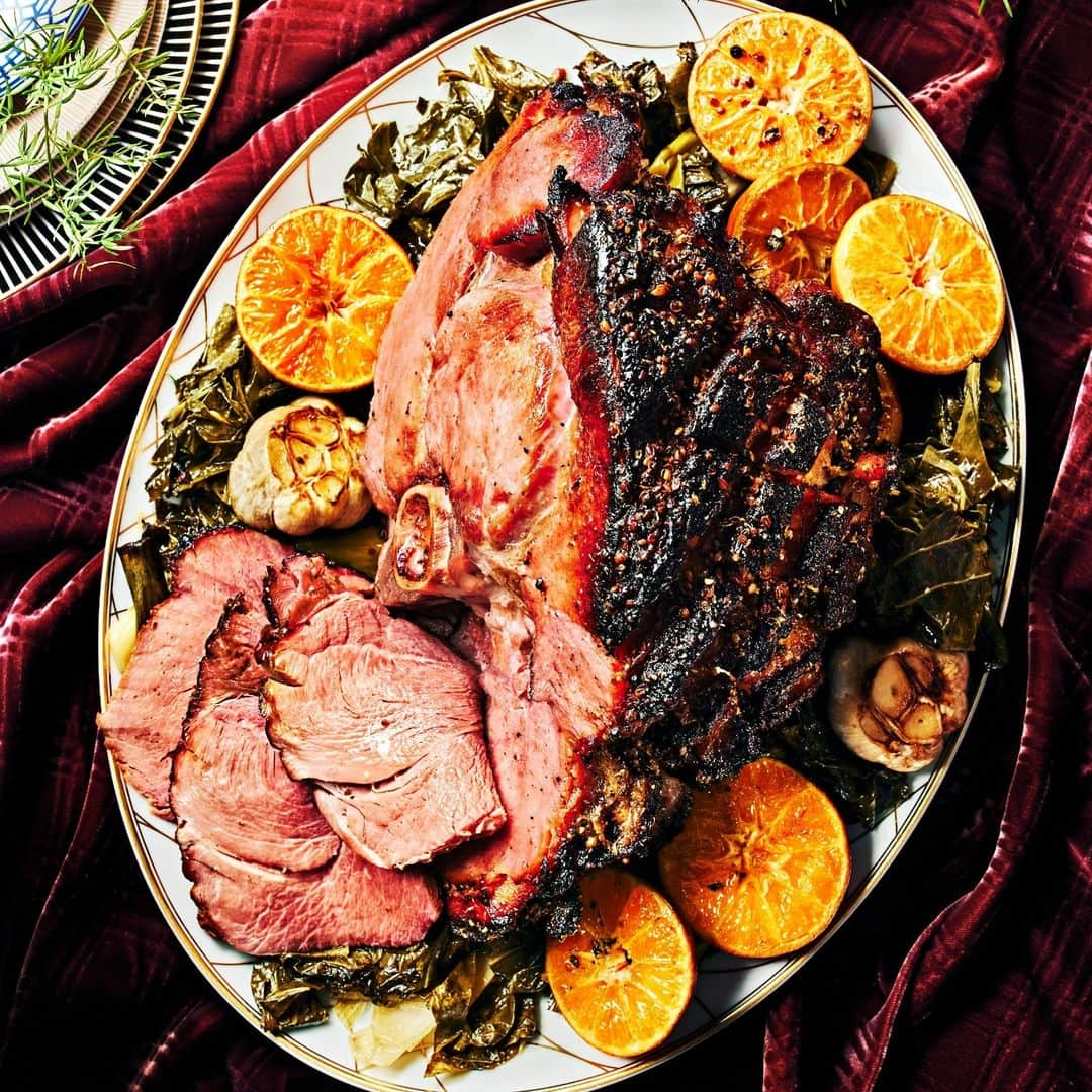 Food & Wineのインスタグラム：「Glistening in a spiced Madeira and honey glaze and served on a bed of greens and citrus, this holiday ham is tailor-made for a special occasion meal—especially if you'd prefer to avoid making a certain bird this year. . .Head to the link in bio for the recipe.   🍖: @amyrosethielen, 📸: @gregdupree, 🥄: @tcizzle. 🍽: @cmariekeely」