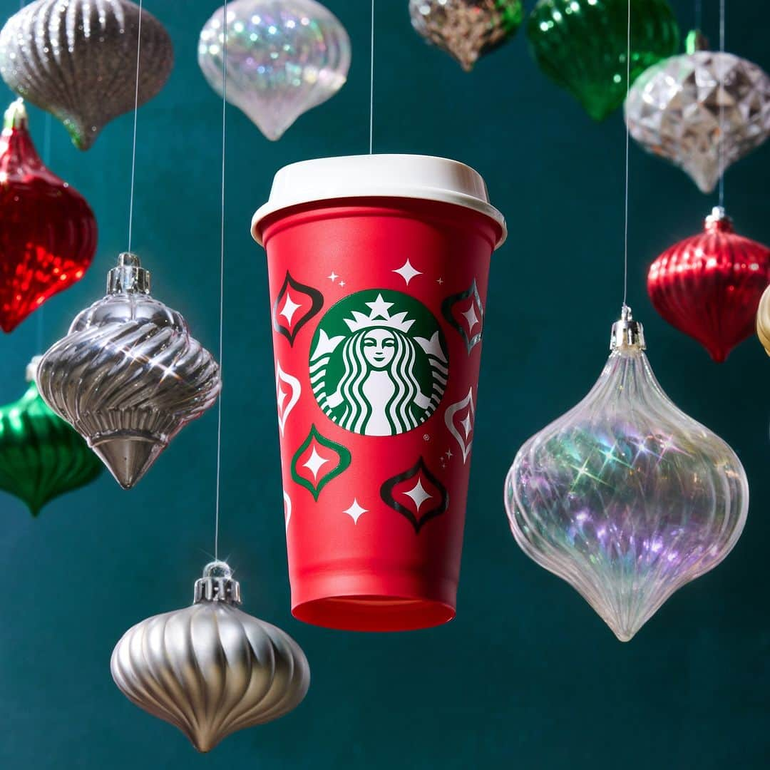 Starbucksのインスタグラム：「Cue the cheer: #RedCupDay is Thursday, November 16th! 🎁  Get your limited-edition reusable red cup with the purchase of any holiday handcrafted beverage. Quantities are limited, while supplies last, at participating U.S. & Canada stores.」