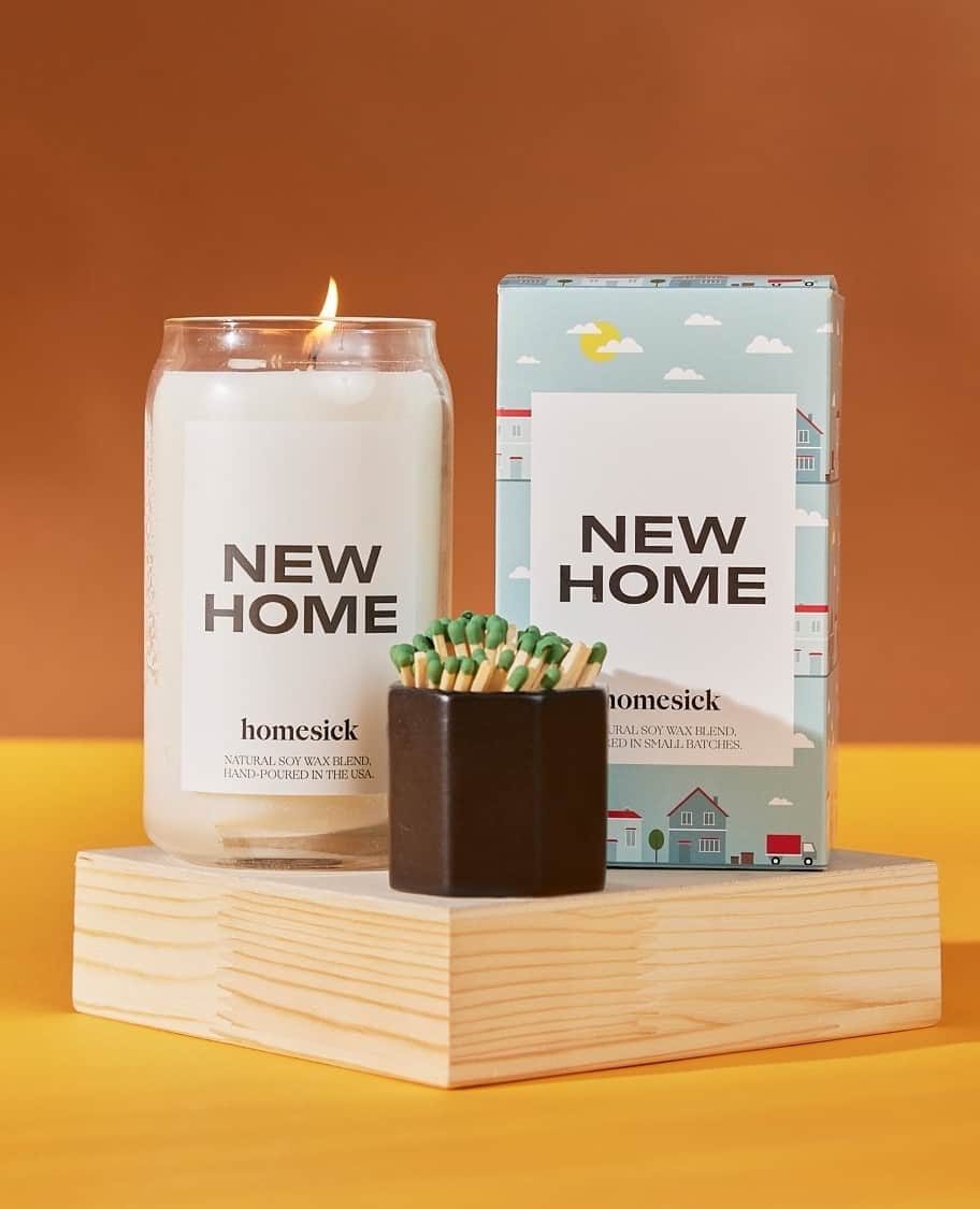 HGTVさんのインスタグラム写真 - (HGTVInstagram)「Welcome your friends home with our thoughtful and practical picks for housewarming gifts 🏠⁠ ⁠ Click the link in our bio to check out our full curated list of gifts that will make new homeowners feel special (but won't break the bank).⁠ ⁠ #HGTVShopping」11月15日 23時01分 - hgtv
