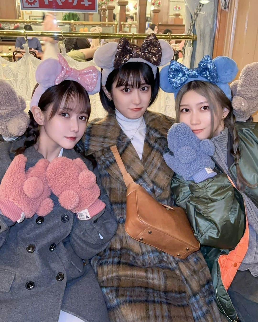 おりはらまよさんのインスタグラム写真 - (おりはらまよInstagram)「. ちぃお誕生日おめでとうディズニー🐭♡」11月15日 23時22分 - ___mayonnaise