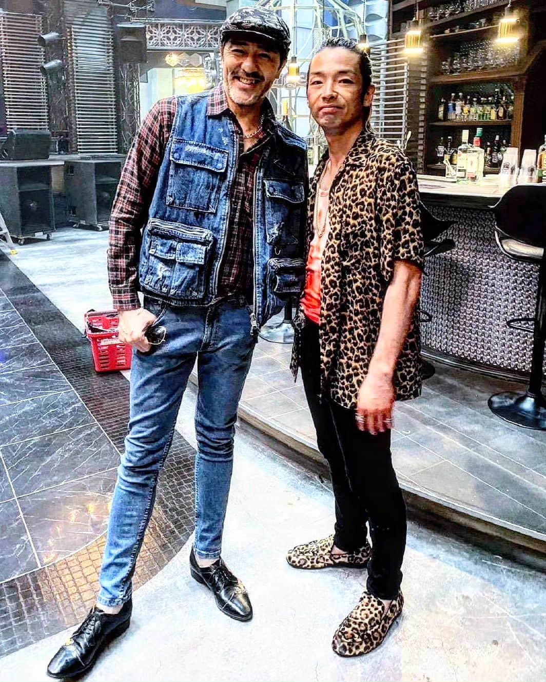 のインスタグラム：「最高のドラマに出演させて頂いて幸せです。御視聴の皆様、ありがとうございました。秒で食い気味に死んでしまいましたがw 森山未來さんは天才です。そばで演技していて身震いしました。本当にありがとうございました。#パリピ孔明 #森山未來」