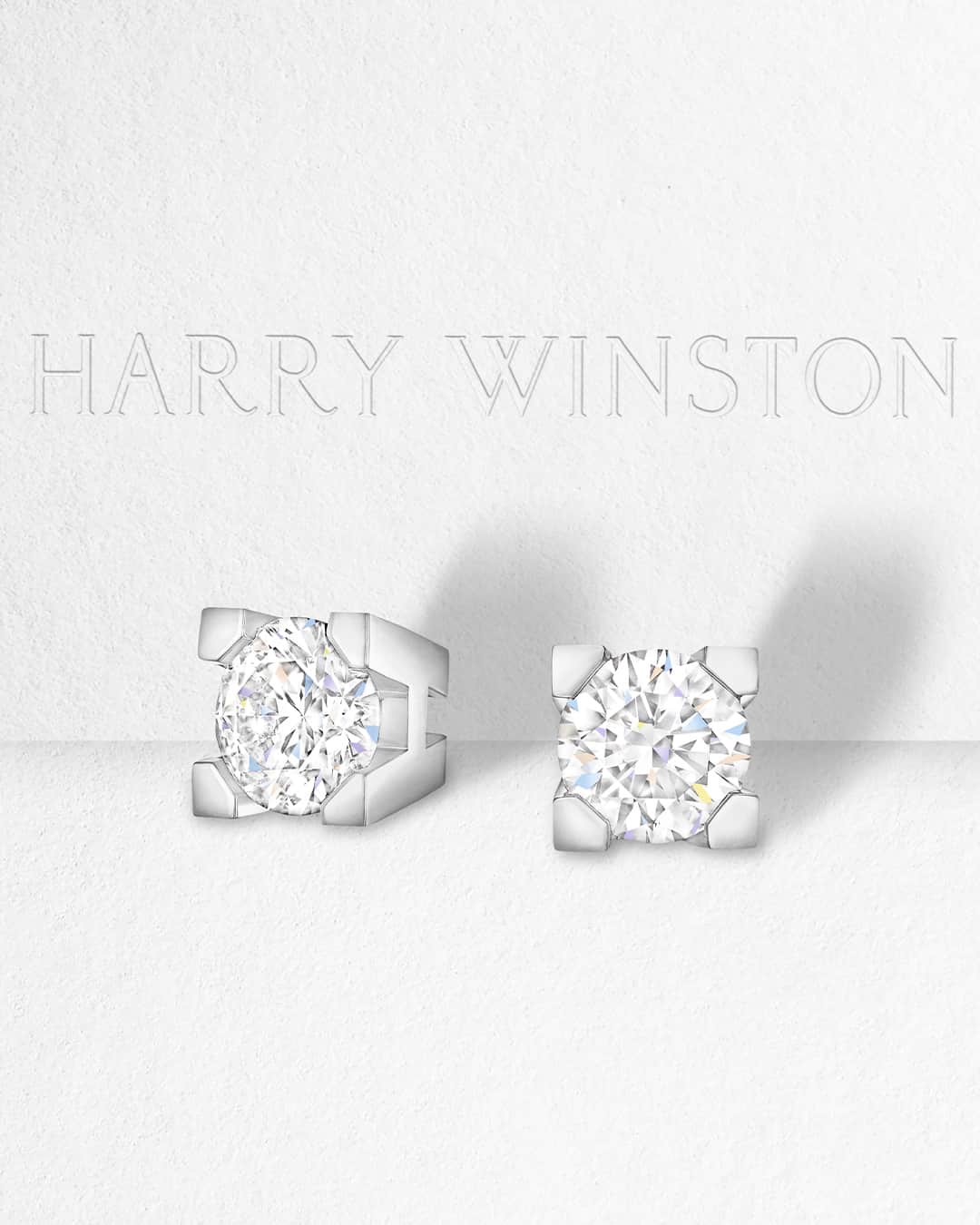 ハリー・ウィンストンさんのインスタグラム写真 - (ハリー・ウィンストンInstagram)「The House’s signature “H” and “W” initials bring a modern sensibility to the design of these versatile diamond earstuds, which elegantly illuminate the face of the wearer. Explore fine jewelry from the HW Logo collection by tapping the link in bio. #HWLogo #HarryWinston」11月15日 23時43分 - harrywinston