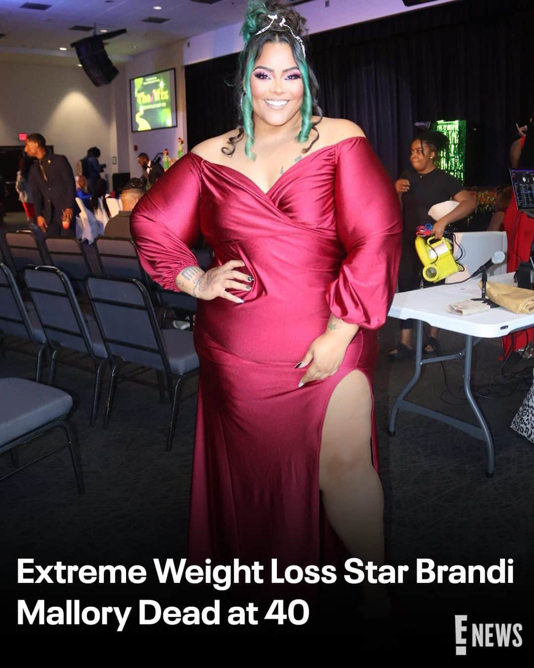 E! Onlineさんのインスタグラム写真 - (E! OnlineInstagram)「Former #ExtremeWeightLoss contestant Brandi Mallory, who worked as a makeup artist, has passed away. 💔 Everything we know at the link in our bio. (📷: Instagram)」11月16日 0時01分 - enews