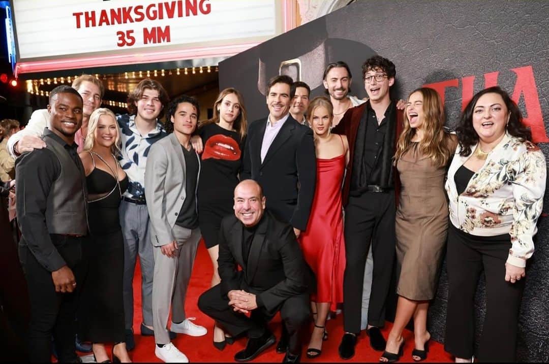 リック・ホフマンのインスタグラム：「Thanksgiving Screening with/Cast was so much fun!! Proud of this entire cast, and @realeliroth making a full on, kick ass, real horror classic. Can’t believe it comes out tomorrow!!! #thanksgivingmovie」