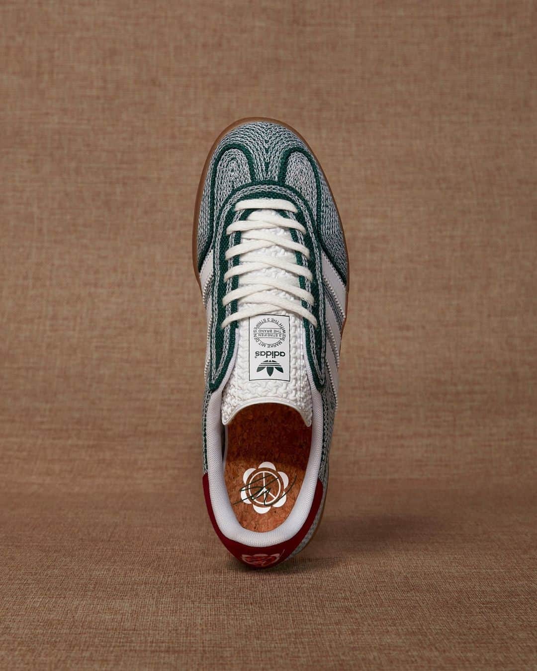 Foot Lockerさんのインスタグラム写真 - (Foot LockerInstagram)「Vibrant & Eco conscious 🌲   The adidas Originals Gazelle SW is coming soon.」11月16日 0時03分 - footlocker