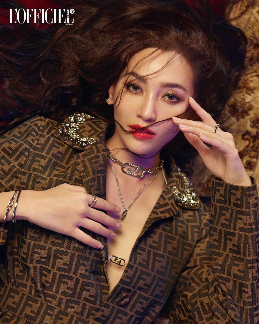 Fendiのインスタグラム：「#FendiAmbassador Bella Campen wore #FendiWinter in a L'Officiel Thailand editorial.  @lofficielthailand @bellacampen  Photography: @thanut_do Fashion Editor: @torrineestyle Production: @q.akeera  Makeup: @Juudesara Hair: @alexandul  Stylist Assistant: @thisa.m Photography Assistants: @chudchpong @phaiibamboo @wachiravit__」