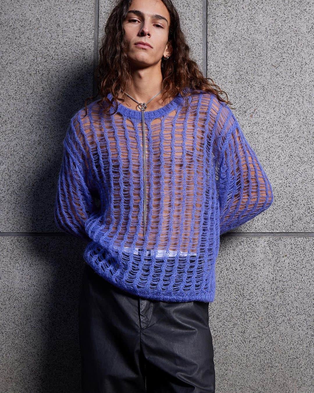 ウィークデイのインスタグラム：「A statement piece if we ever saw one. Discover more party essentials at weekday.com.」