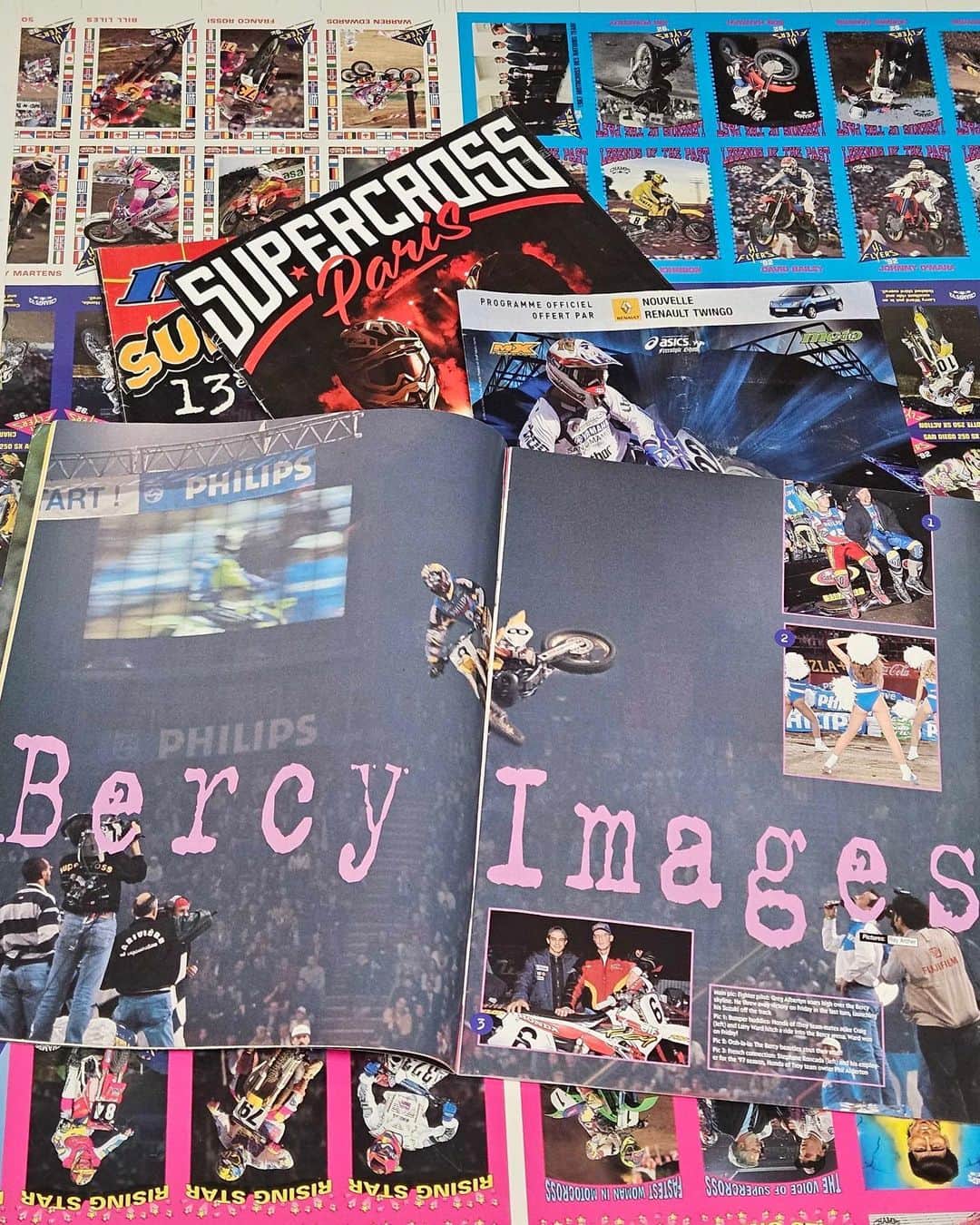 Racer X Onlineさんのインスタグラム写真 - (Racer X OnlineInstagram)「A long history with @supercross_de_paris some programs over the years right up to our premier issue featuring Jeremy McGrath on the cover 🎆  Who will be the King of Paris this weekend for the 4️⃣0️⃣th edition of Paris Supercross⁉️ #ParisSupercross」11月16日 0時05分 - racerxonline