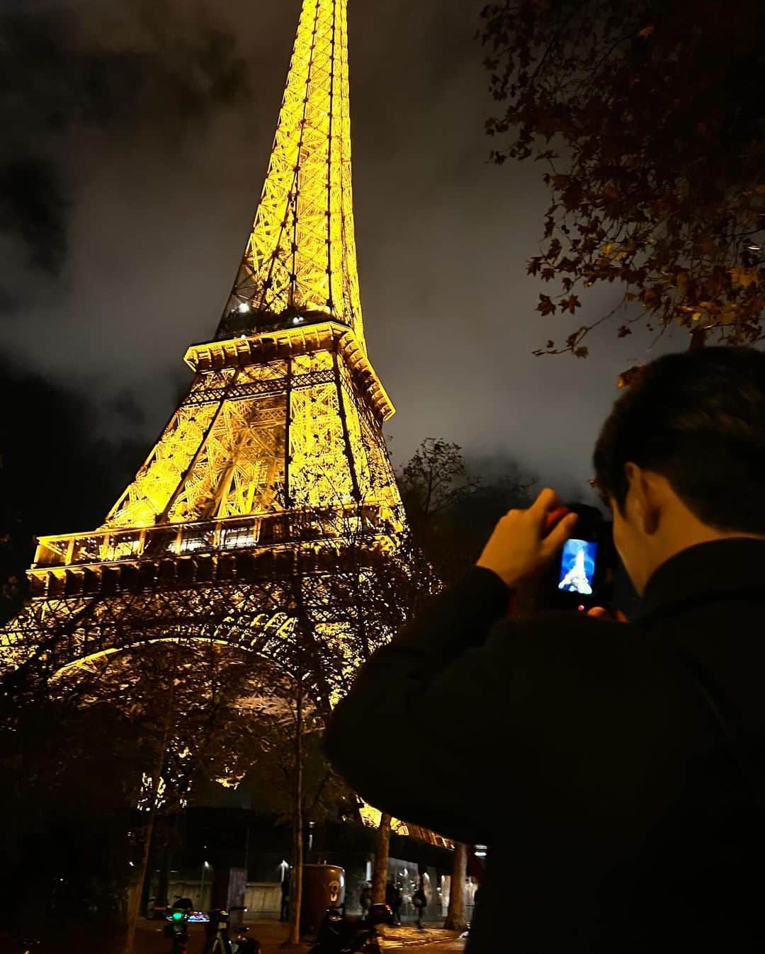 ドギョムさんのインスタグラム写真 - (ドギョムInstagram)「Eiffel Tower」11月15日 15時40分 - dk_is_dokyeom