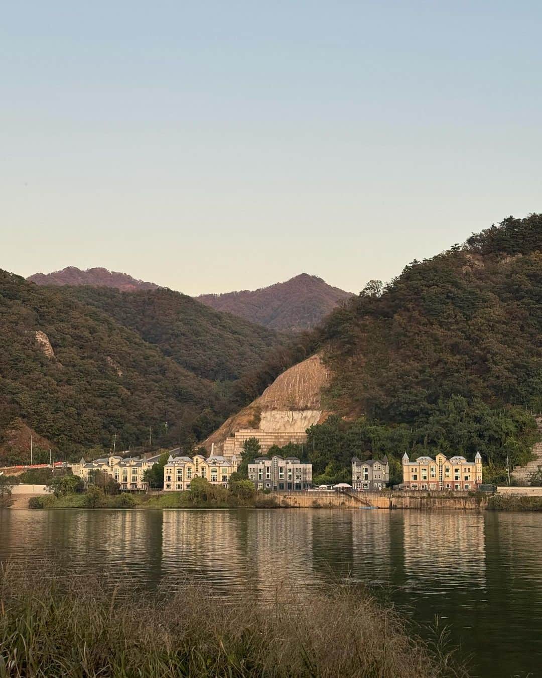 アン・ソヒさんのインスタグラム写真 - (アン・ソヒInstagram)「나 이날 쫌 귀여웠네..?😆🤭☺️🍁🍂🏞️🏕️」11月15日 15時48分 - ssoheean