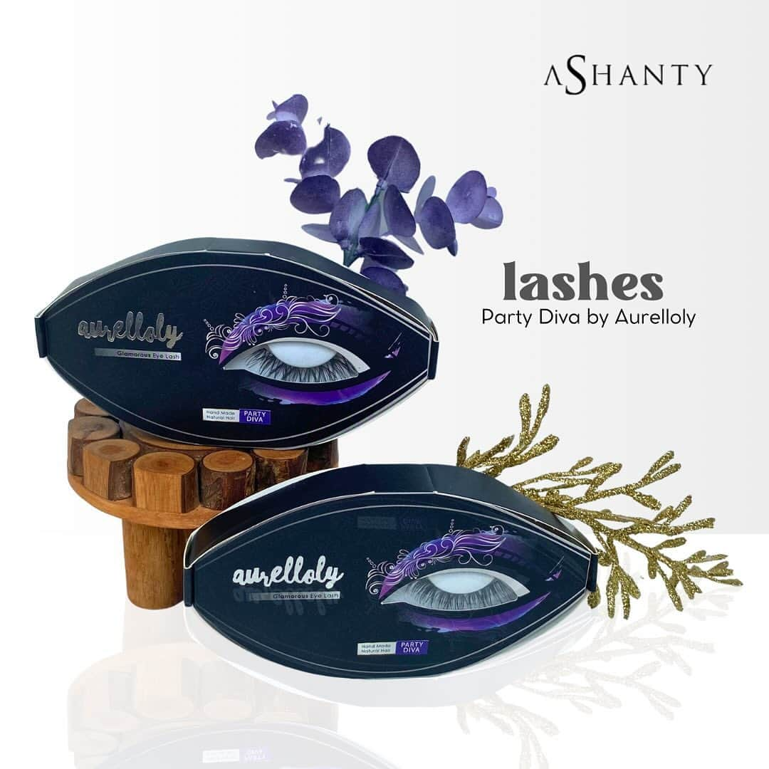 ASHANTY BEAUTY CREAM OFFICIALさんのインスタグラム写真 - (ASHANTY BEAUTY CREAM OFFICIALInstagram)「Hi #Ladies if you searching for fake lashes for daily uses, it’s time for you to buy Eyelash by Aurelloly right now! it is exclusive & worth so much! 🤍  Untuk informasi produk & order bisa klik link di bio ya 💞   #ashantycosmetics #ashanty_ash #cosmetics #cosmetic #makeuptutorial #rekomendasimakeup #makeuplover #lokalmakeup #makeupnatural #makeuplooks」11月15日 16時21分 - ashanty.store