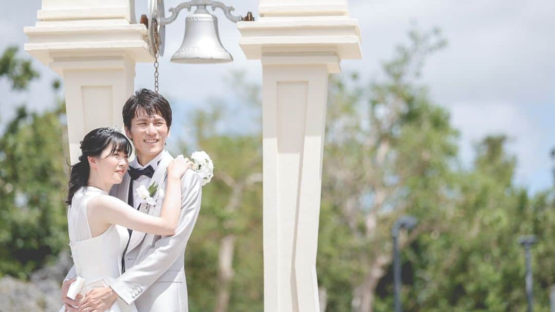 Watabe Weddingさんのインスタグラム写真 - (Watabe WeddingInstagram)「May this day be the start of forever for you two💖  Photo : Chase / ideasphotography Hair & Make up : Honoka  #guam #blueaster #wedding #twoloverspoint  #weddingphotography #resortwedding #instapic #instagram #watabewedding #guamwedding #nofilter #picoftheday #love #2023 #2024 #2023bride #blueaster #congratulations #2023秋婚 #2024花嫁  #ワタベウェディング #グアムウェディング #リゾートウェディング #海外挙式 #ウェディングアイテム #ウエディング #ウエディングドレス #プレ花嫁準備 #ウェディングヘア #おしゃれ花嫁 #恋人岬」11月15日 16時30分 - watabeguam