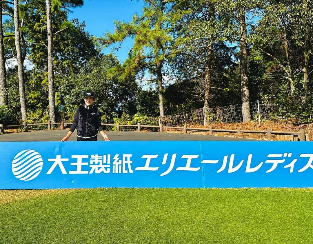 藤田光里さんのインスタグラム写真 - (藤田光里Instagram)「. . 大王製紙エリエールレディスオープン  今年も推薦していただき ありがとうございます!!  2023年最後の試合、 いっぱい頑張ります(*•̀ㅂ•́)و  #AKRacing #藤田光里」11月15日 16時34分 - hikari.fujita_official