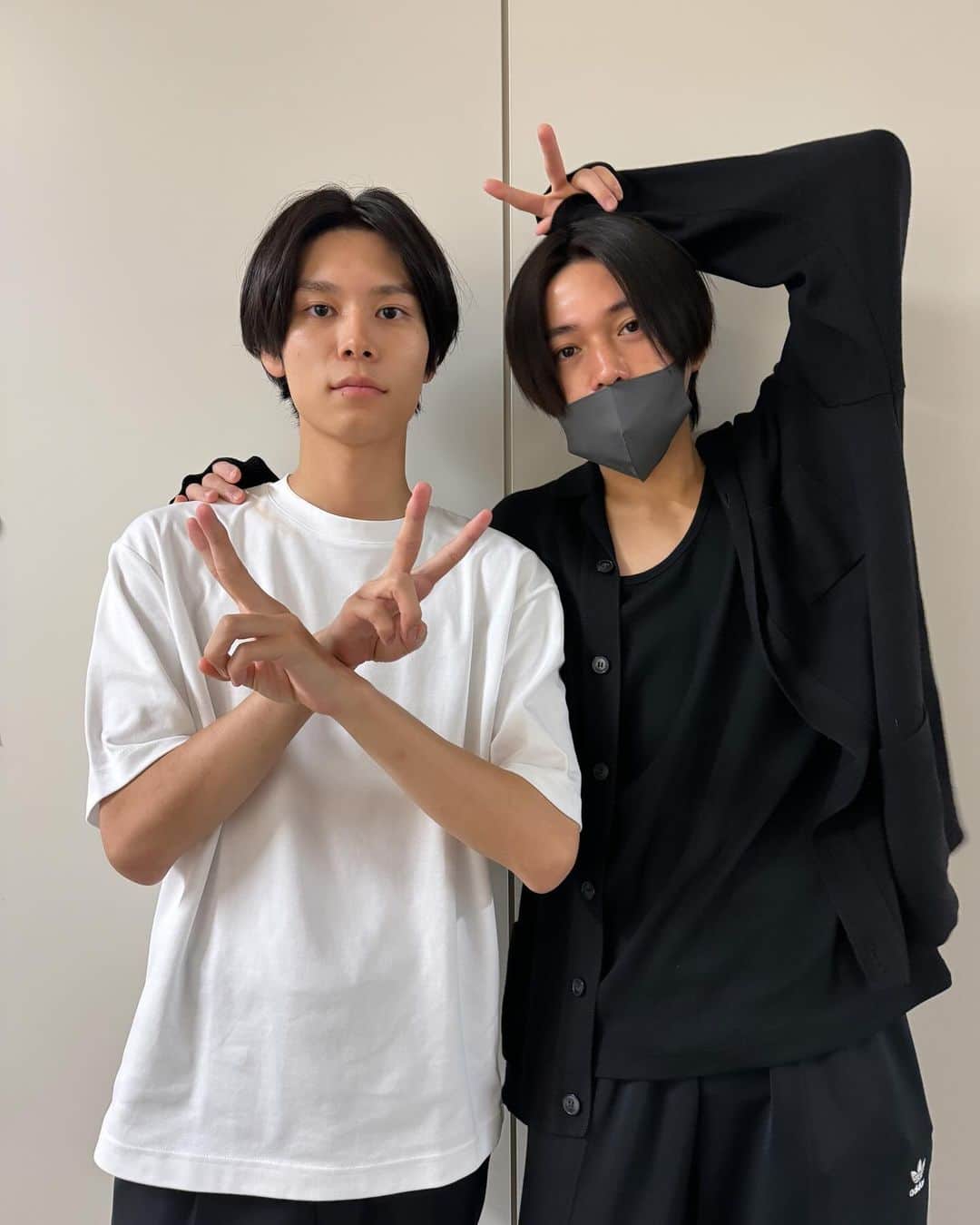 萩原利久のインスタグラム：「なんか今日たまたま偶然遭遇しました。  ミラクル〜」