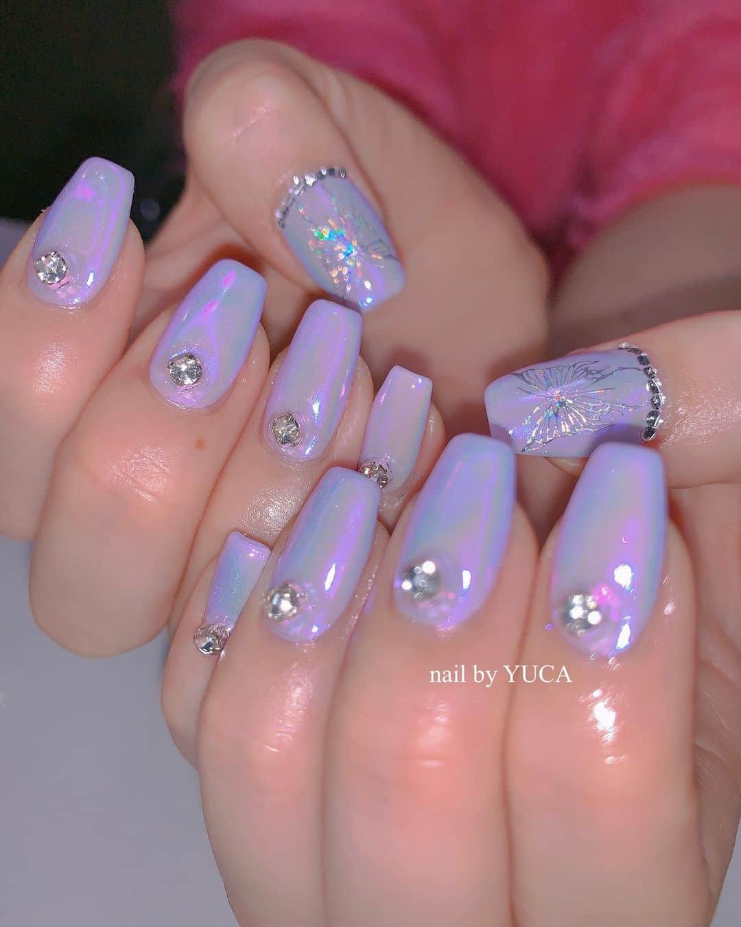 YUCAのインスタグラム：「💜💜🦋🫧 ⁡ ⁡ ⁡ #purplenails  #nail #ネイル #젤네일 #네일  #tettynail #유카네일 #美甲 #yucanail」
