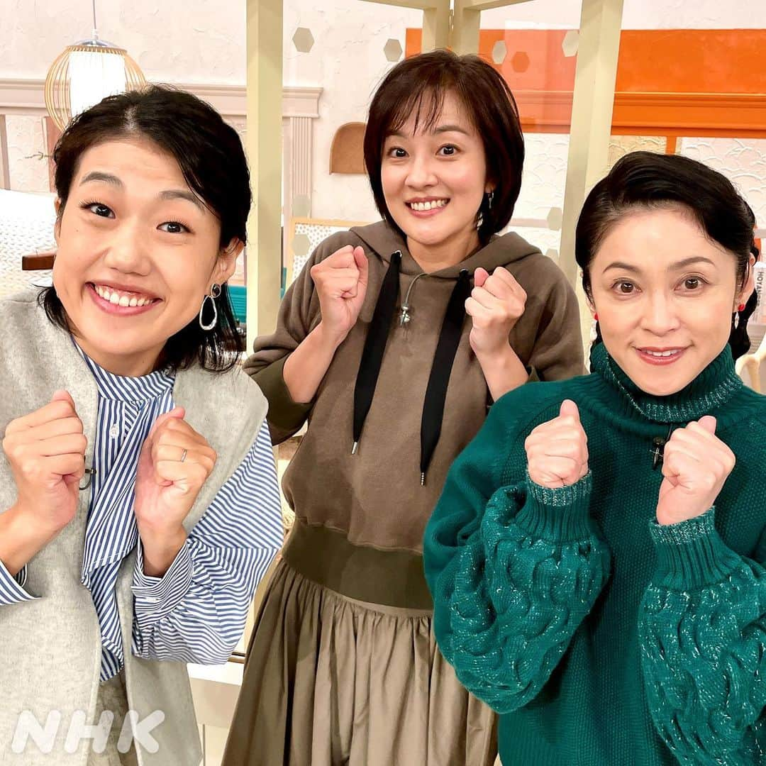 あさイチさんのインスタグラム写真 - (あさイチInstagram)「知っていますか？#metime 🕐  ME TIMEとは、 「忙しくしている人が、 自分の回復やリフレッシュのために、 自分のしたいことをするための時間」 （2018年・オックスフォード英語辞典）  このハッシュタグをつけた投稿が、 いまSNSで1000万件超え！ 自分時間の過ごし方が注目を集めています。  ✍コメントで、あなたのお話聞かせてください。 「自分の時間全然持ててない…」 「こんな自分時間の過ごし方がお気に入り」 「いつかこんな自分時間をすごしてみたい」など  なんでもOK☺️  ーーーーーーーーーーーーーーーーーーーーーーーーー 自分時間をどうやって作り出すか。 具体的なやり方のは、 プロフィール画面から見逃し配信へどうぞ📺  @nhk_asaichi  #metime #自分時間 #自分時間を楽しむ #濱田マリ さん #横澤夏子 さん #鈴木奈穂子 アナ #nhk #あさイチ #8時15分から」11月15日 17時13分 - nhk_asaichi