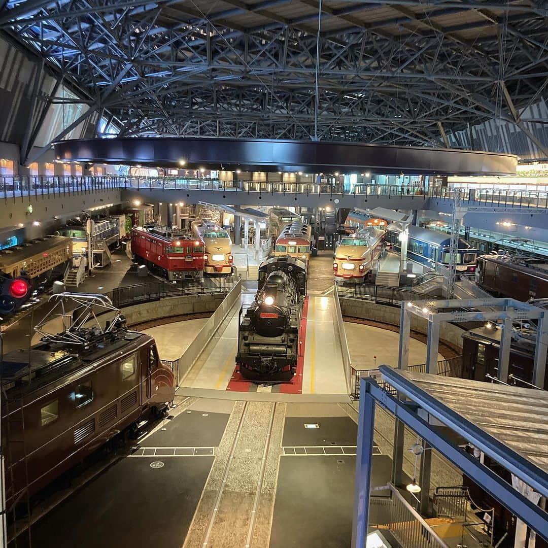 TOBU RAILWAY（東武鉄道）のインスタグラム：「. . 📍Omiya – The Railway Museum and Hakushakutei Enjoy Omiya, the Town of Railways! . Omiya is referred to as the Town of Railways. This area boasts The Railway Museum, which is the largest of its kind in Japan. A wide range of train cars are displayed here, from Japan’s first locomotives to its modern Shinkansen trains. Visitors can enjoy looking at these trains, and also directly experience them while enjoying the museum’s many railway learning programs.  Both adults and children will have an amazing time! After visiting The Railway Museum, be sure to drop by Hakushakutei, a restaurant located around a 5 minute walk from the east exit of Omiya Station!  The Omiya local cuisine Napolitan pasta is a masterpiece, said to often be eaten by railway workers in Omiya! Both places are great to visit while strolling through Omiya! 📸by @saeco_saeko @kawauso_no.1 Thank you ! . . . . Please comment "💛" if you impressed from this post. Also saving posts is very convenient when you look again :) . . #visituslater #stayinspired #nexttripdestination . . #omiya #therailwaymuseum #coffeeshop #hakusyakutei#placetovisit #recommend #japantrip #travelgram #tobujapantrip #unknownjapan #jp_gallery #visitjapan #japan_of_insta #art_of_japan #instatravel #japan #instagood #travel_japan #exoloretheworld #ig_japan #explorejapan #travelinjapan #beautifuldestinations #toburailway #japan_vacations」