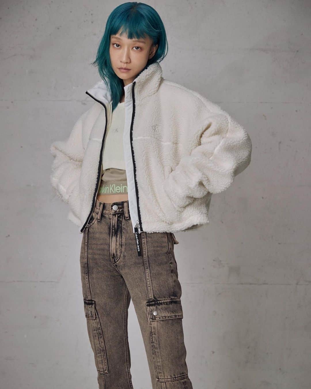 タカハシマイのインスタグラム：「【sponsored】 @calvinklein 🐅🐅🐅  Photo : TAKANORI OKUWAKI / UM Styling : REMI KAWASAKI / tron Hair&Make : KATO、KATSUYOSHI KOJIMA / tron  #calvinklein  #ELLEgirlUNI」