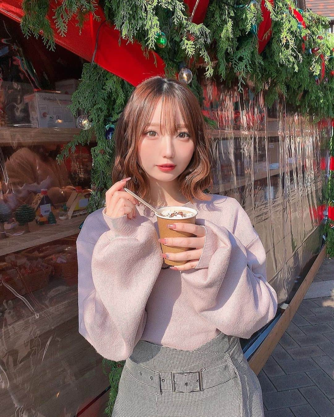 柳田なつみのインスタグラム：「ホットチョコレート🍫 ・ ・ #神戸　#神戸布引ハーブ園　#クリスマスマーケット」