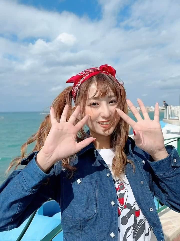 青野美沙稀のインスタグラム：「海🪼  #沖縄 #okinawa #美浜 #アメリカンビレッジ #アメリカンビレッジ沖縄 #美浜アメリカンビレッジ」