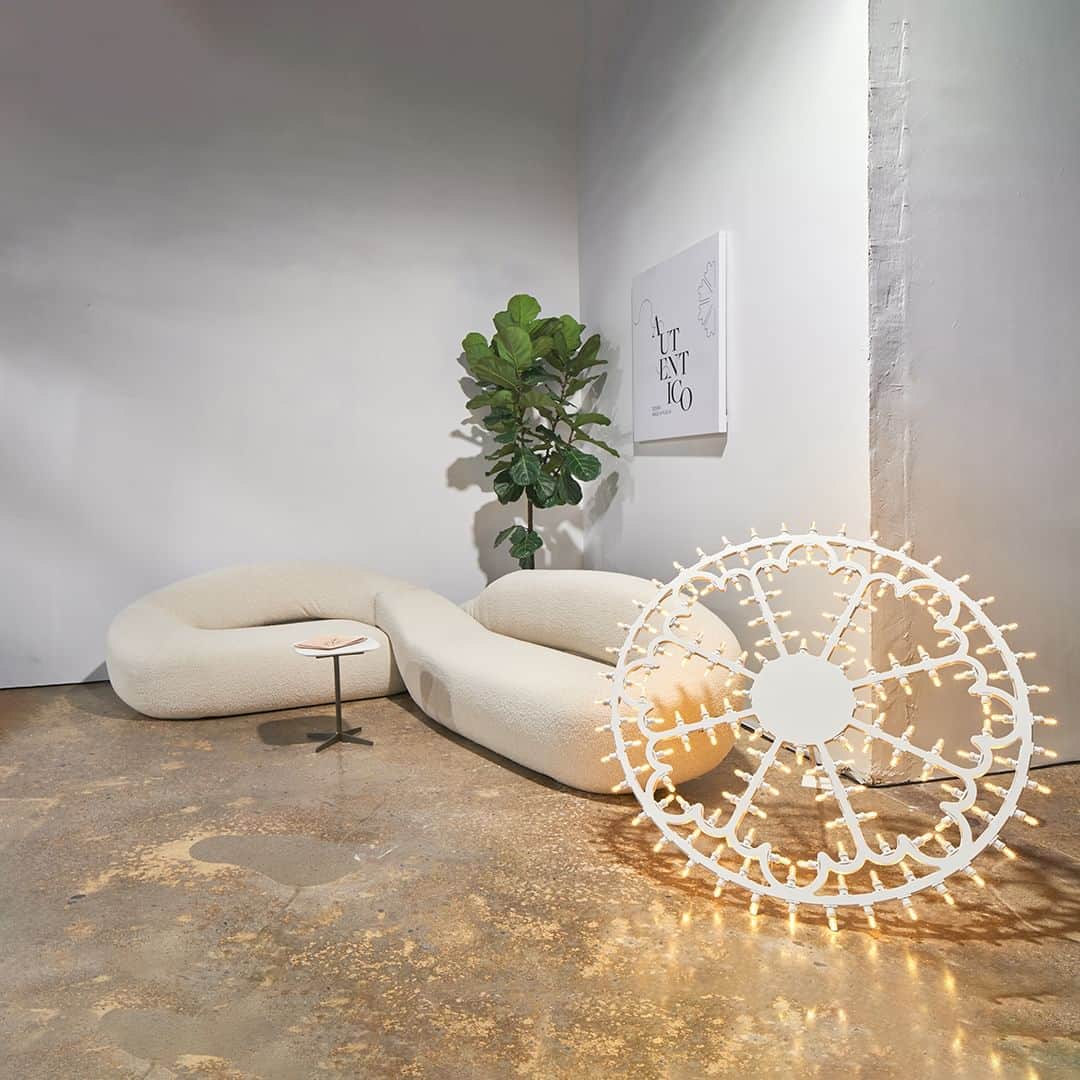 Natuzzi Officialさんのインスタグラム写真 - (Natuzzi OfficialInstagram)「Apulian heritage finds a home overseas with @archiproducts. A harmonious meeting of design, function, materials and colors in an AUTENTICO and immersive experience of Apulian excellence.  10-17 November 2023 ITALIAN DESIGN EXHIBITION 82 Gansevoort - Meatpacking District New York  #Natuzzi #NatuzziItalia #Autentico   @regionepuglia @itamiami @novitapr」11月15日 18時30分 - natuzzi