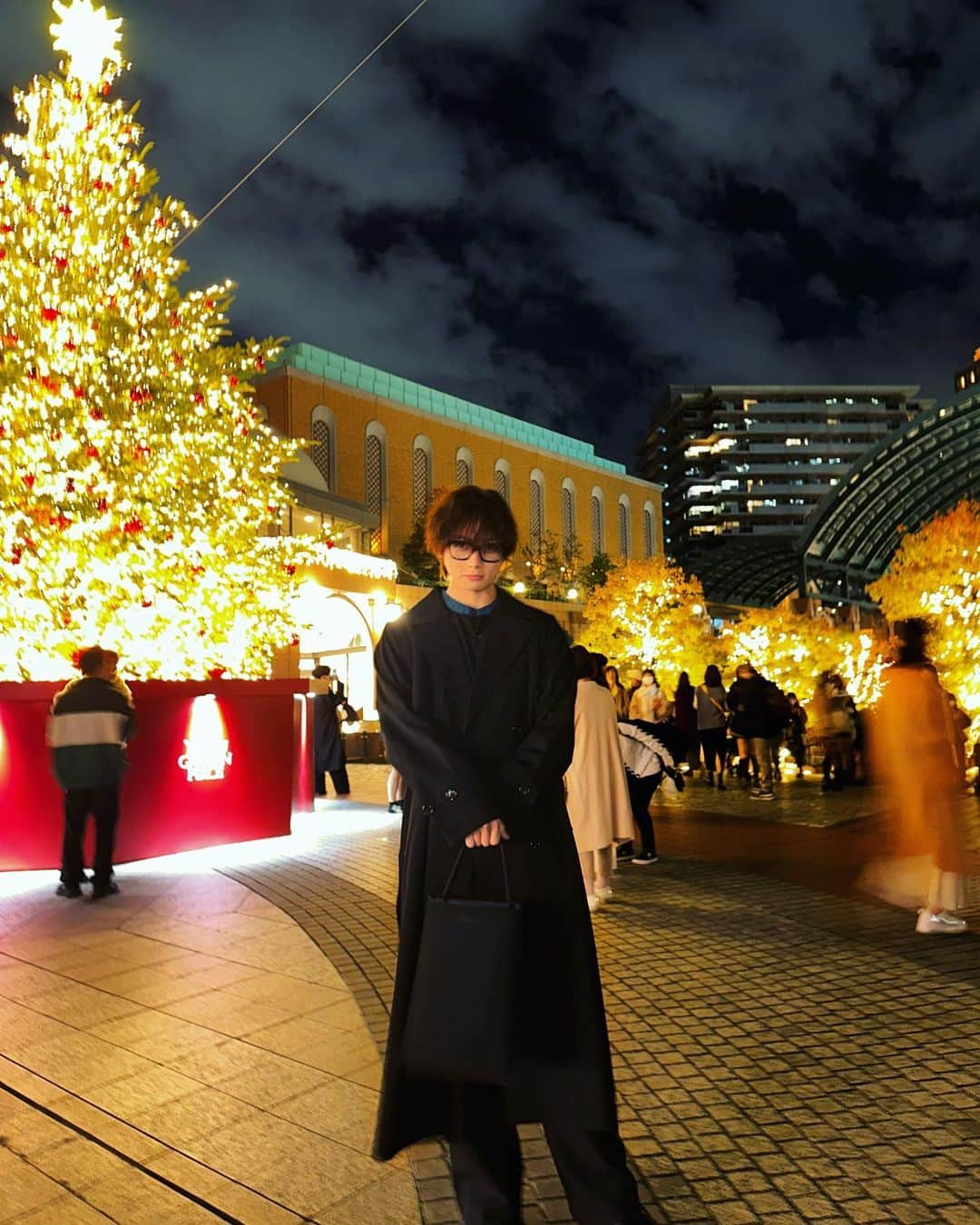 八幡晴人のインスタグラム：「クリスマス気分味わってきました！！ 早くクリスマス来ないかな〜🎄🎅」