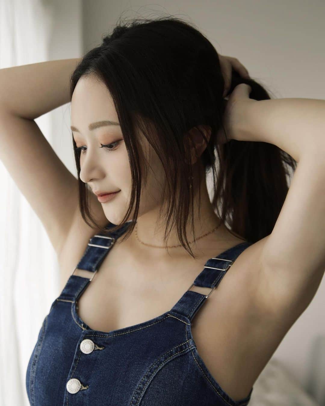 葉月ゆめのインスタグラム：「すっかり寒くなりました。 暖かくしてお過ごしくださいね 🩶」