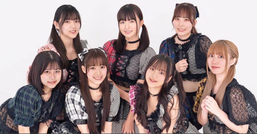 宮内桃子のインスタグラム：「ねぇ‼️みんな‼️お知らせです‼️ 明日は遂に #Betyちゃん 7人揃います！ 待ちに待った7人体制🥹❤️‍🔥  絶対に予定こじあけてでも お越し頂きたいのです🥺🤍お願い…！  11月16日(木) 五反田G2 Bety単独公演 Bety 西野ひかりお披露目公演 静止画撮影OK📸  💰前売り1000+1D当日1500+1D 🎫 【t.livepocket.jp/e/6y0_9】  19:30〜20:00 ライブ 20:10〜20:30 無料握手会🤝 20:30〜21:30 物販  #アイドル好きな人と繋がりたい #オススメアイドル #被写体 #被写体モデル #今日の服装 #ポートレートモデル  #インスタグラビア  #ポートレート撮影 #写真好きな人と繋がりたい  #カメラ好きと繋がりたい  #kawaii #japanesegirl」