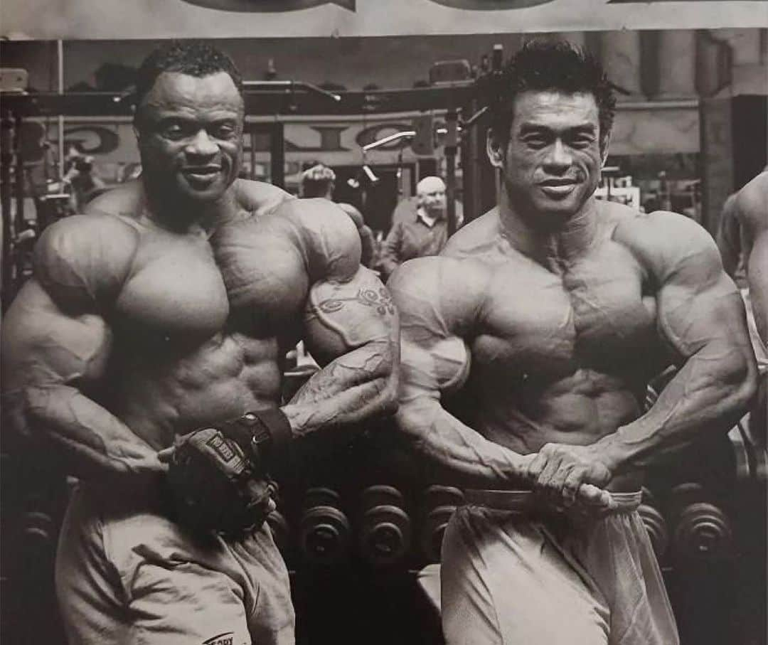 Hidetada Yamagishiのインスタグラム：「With @silsam1 back in the day.   Repost from @big83boy_planet • . 🔹️Some exclusive pictures for @silsam1 and @hideyamagishi  . 🔹️ صور حصريه لسيلفيو سامويل و ياماغاشي . . . . #bodybuilding #fitness #gym #workout #fitnessmotivation #motivation #fit #muscle #gymlife #training #fitfam #gymmotivation #fitnessmodel #lifestyle #bodybuilder #health #personaltrainer #crossfit #powerlifting #instagood #healthy #healthylifestyle #fitspo #instafit #strong #gains #exercise #sport #love #fitnessaddict」