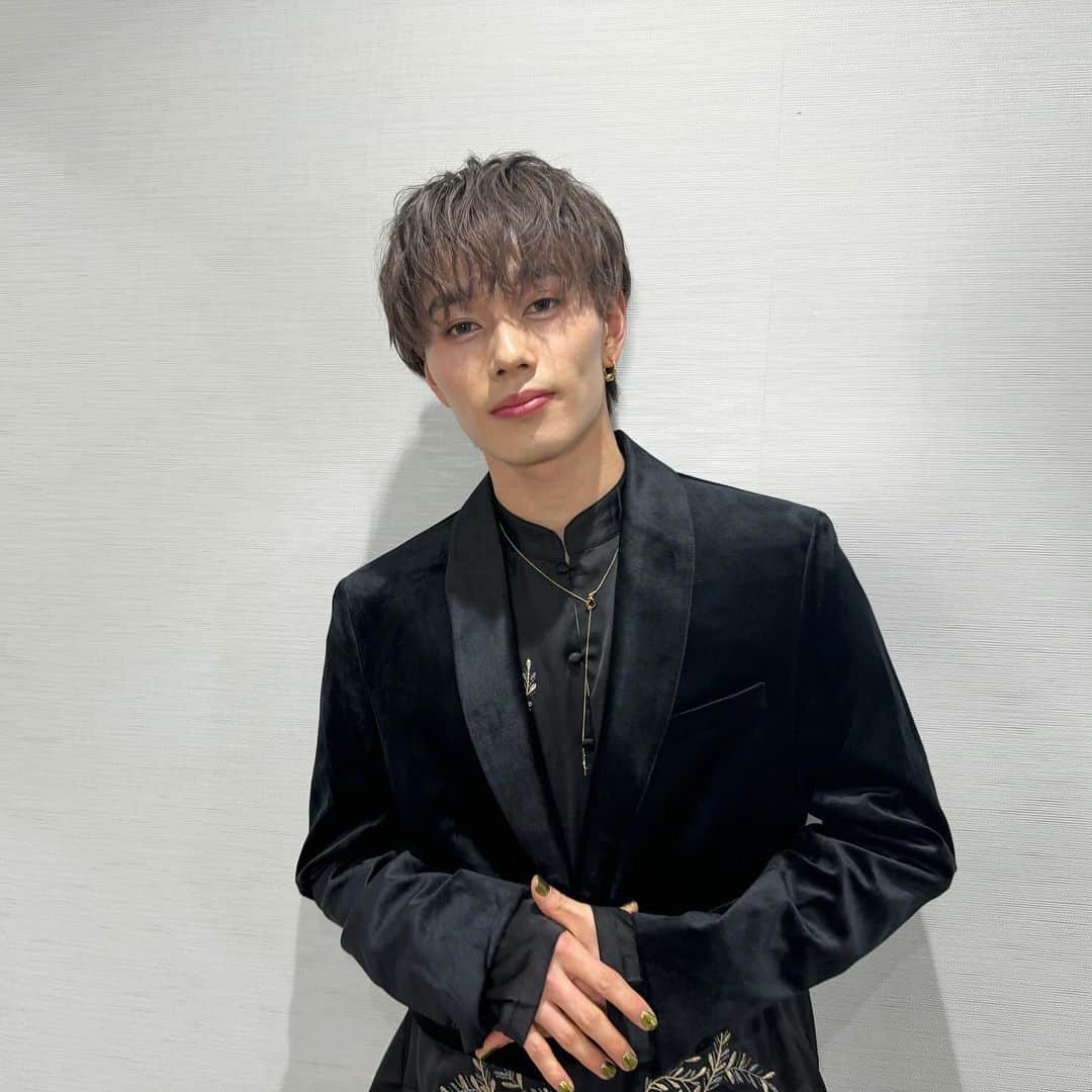 超特急 アリーナツアー 2025 EVE マサヒロ 森次政裕 マスコット 超特急 エビライ 会場限定 特典 B3 ポスター マサヒロ 森次政裕