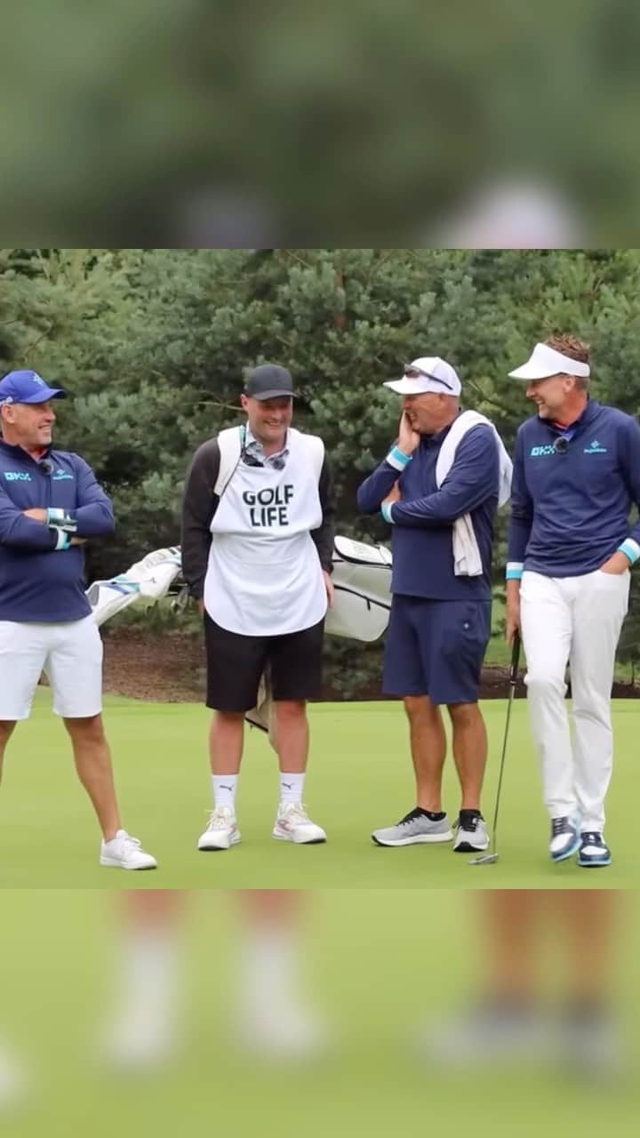 リー・ウエストウッドのインスタグラム：「Those supportive mates, who motivate you to make the putt coming back🤣  Don’t forget to head to @tubes_ange_golflife to watch the full video, some absolute gems throughout⛳️」