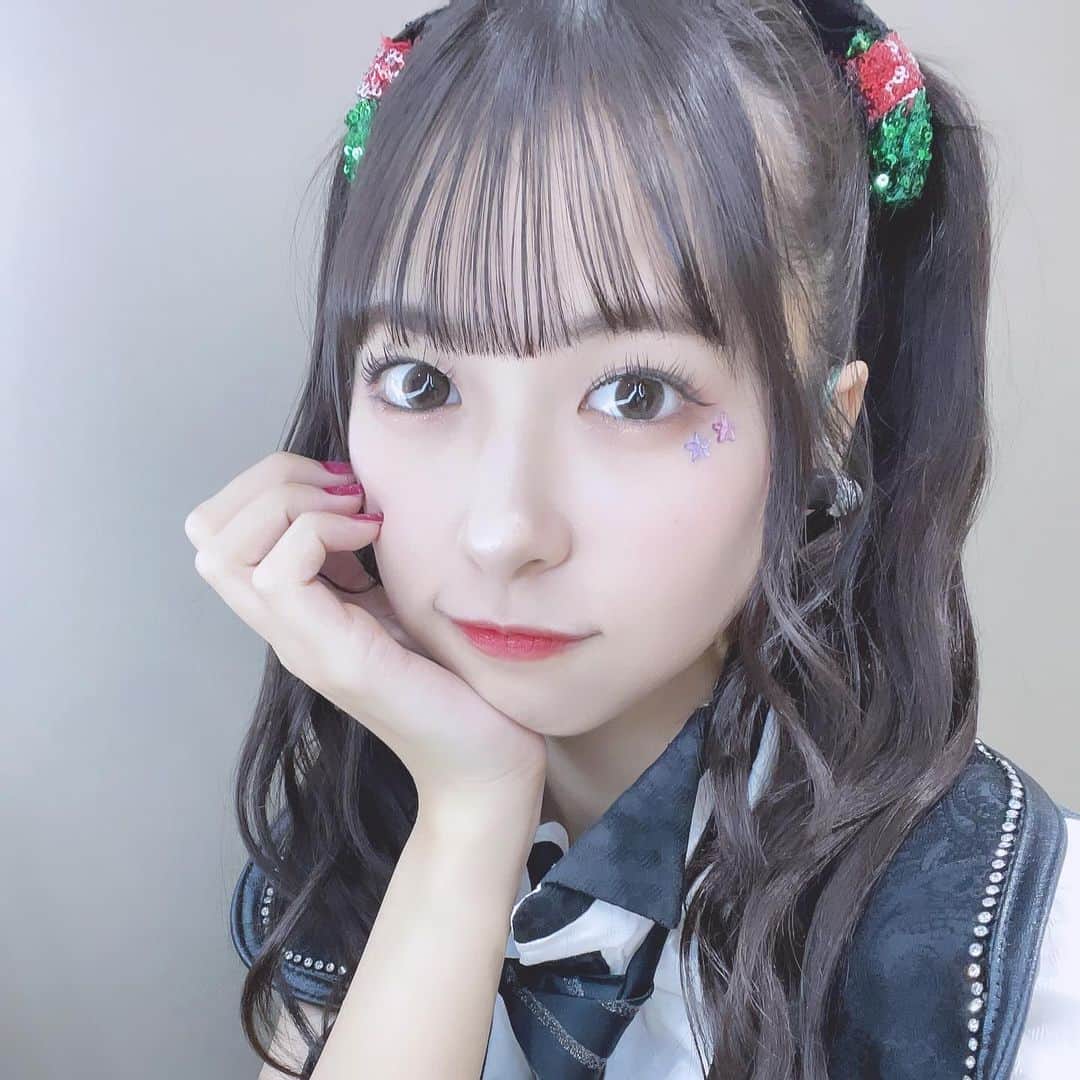 橋本陽菜のインスタグラム：「😇 * 今日はみんなと少し離れたところにいるよ💭 つぎ会えるの楽しみ💓 * #pyonstagram  #AKB48 #アイドル #富山 #富山県 #はるpyon #橋本陽菜 #圧倒的橋本陽菜 #橋本陽菜を広める」