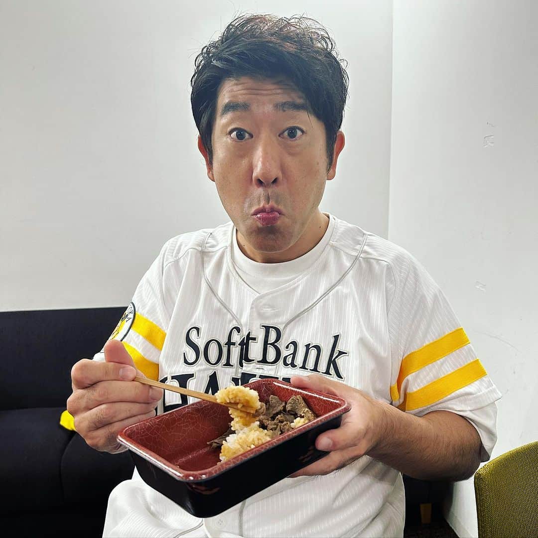 マッコイ斉藤のインスタグラム：「そう言えばこんな人に会いました。」