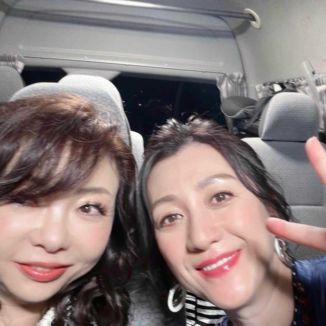 モモコさんのインスタグラム写真 - (モモコInstagram)「野々村友紀子さん、鈴木亜美さん、土屋アンナさん、本田望結さん、私ハイヒールモモコ❗️ このせっかち5人で、横浜を色々まわりました💕 是非、観てね⤴️  ⭐️11/19(日)14:00～NTV『川島＆濱家MC”キャラ渋滞系旅バラエティー”渋滞で行こう！』  #ハイヒールモモコ #👠 #👠🍑 #CHANEL #シャネラー #グルメ #アメブロ  #YouTube #モモコ新聞 #渋滞で行こう #せっかち５人旅 #せっかち #女子旅 #横浜 #野々村友紀子 さん #鈴木亜美 さん #土屋アンナ さん #本田望結 さん #NTV」11月15日 19時36分 - highheel_momoko