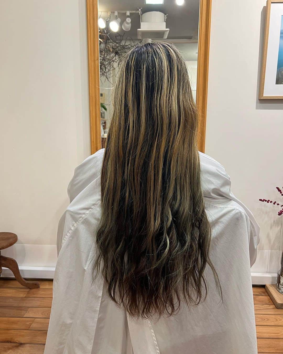 レイチェル・チャンさんのインスタグラム写真 - (レイチェル・チャンInstagram)「2年10ヶ月ぶりにヘアドネーションのために髪を切りました。 It took me 2 years 10 months to donate my hair again! Thank you Chiyuki-san✨  #hairdonation #ヘアドネーション #japanhairdonationandcharity」11月15日 19時45分 - rachelchanjpn