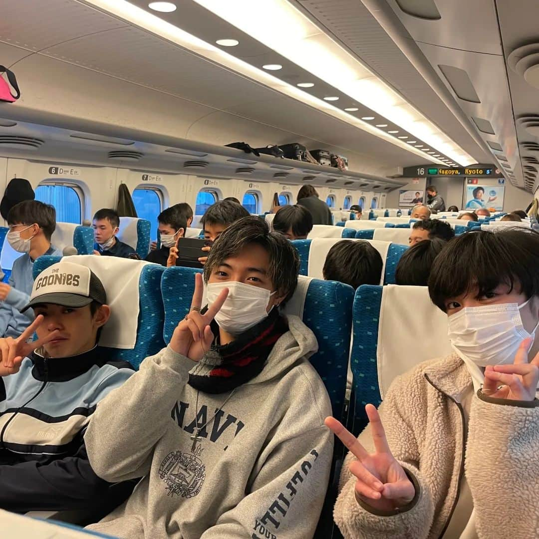 東京観光専門学校さんのインスタグラム写真 - (東京観光専門学校Instagram)「#鉄道サービス学科 1年生 #名古屋研修 より東京に戻ってきました🚄  どんな学びがあったでしょうか🤓 お疲れ様でした🩵 #東京観光専門学校　#研修旅行　#名古屋　#鉄道専門学校　#鉄道好き」11月15日 20時11分 - tokan_1967