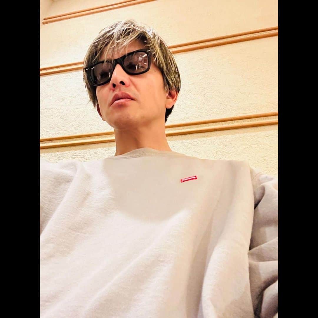 木村拓哉さんのインスタグラム写真 - (木村拓哉Instagram)「⁡ ⁡ ⁡ 「寒くなりましたね…。 皆さん体調を崩さない様にしてくださいね。」 ⁡ 拓哉 #木村拓哉#TakuyaKimura」11月15日 20時07分 - takuya.kimura_tak