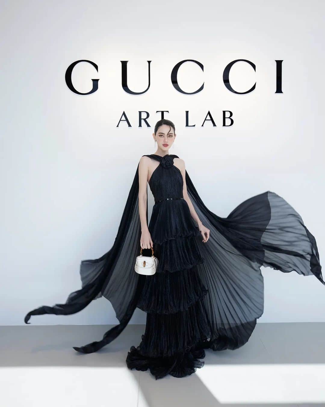 マイ・ダーウィカーのインスタグラム：「🖤 #Gucci #GucciArtLab」
